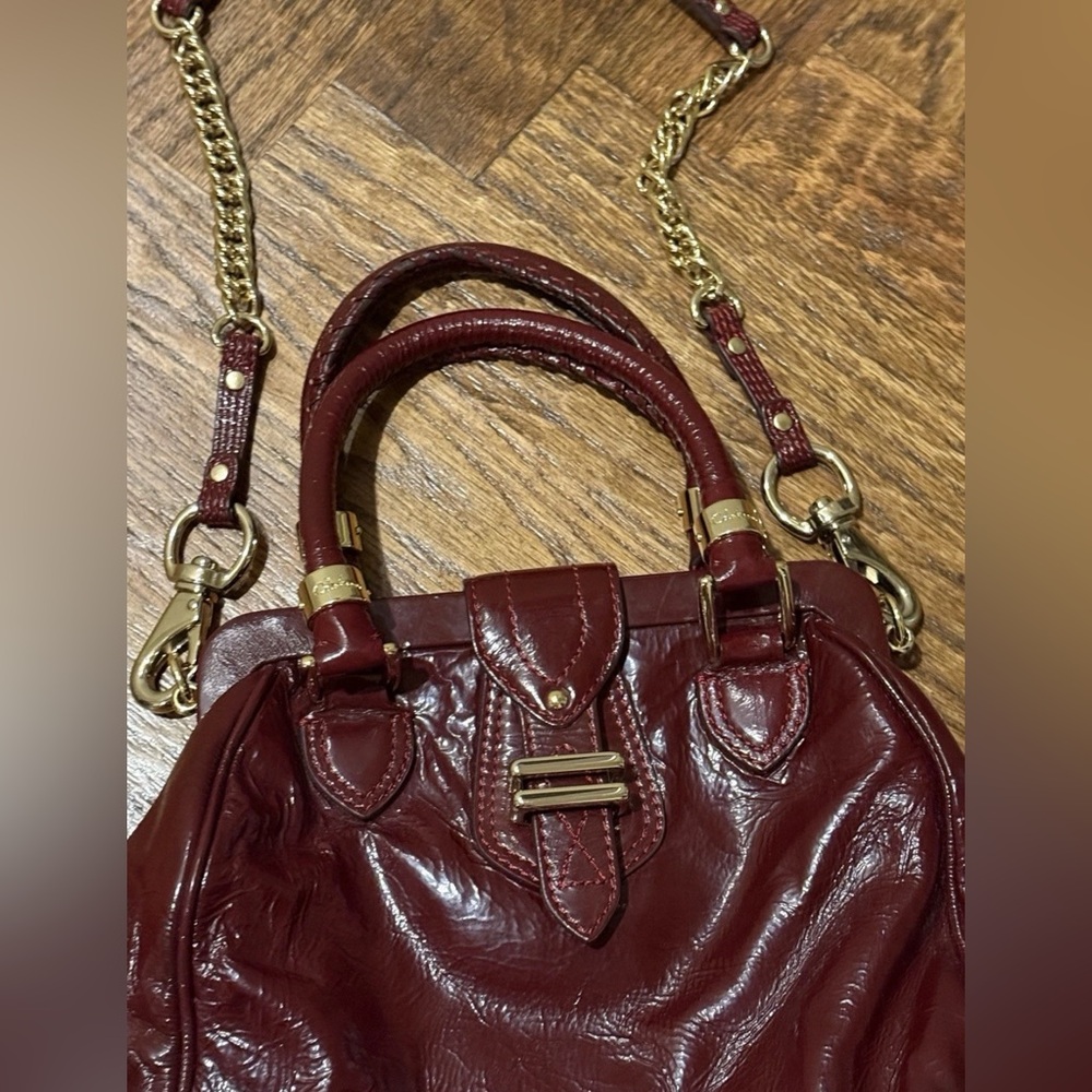 Vintage Cole Haan Burgundy Red Patent Leather Bag Purse Gold Accents - Picture 5 of 10